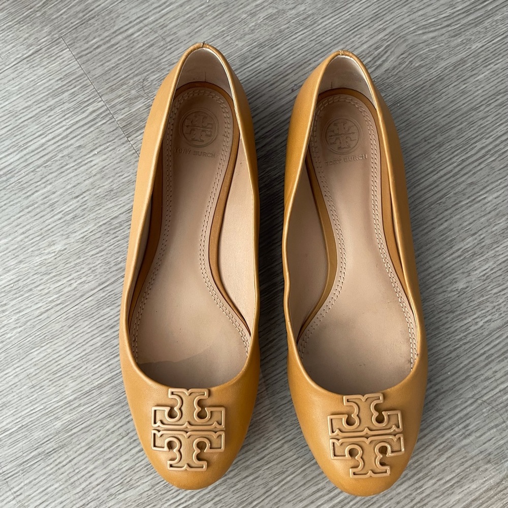 Tory Burch flats